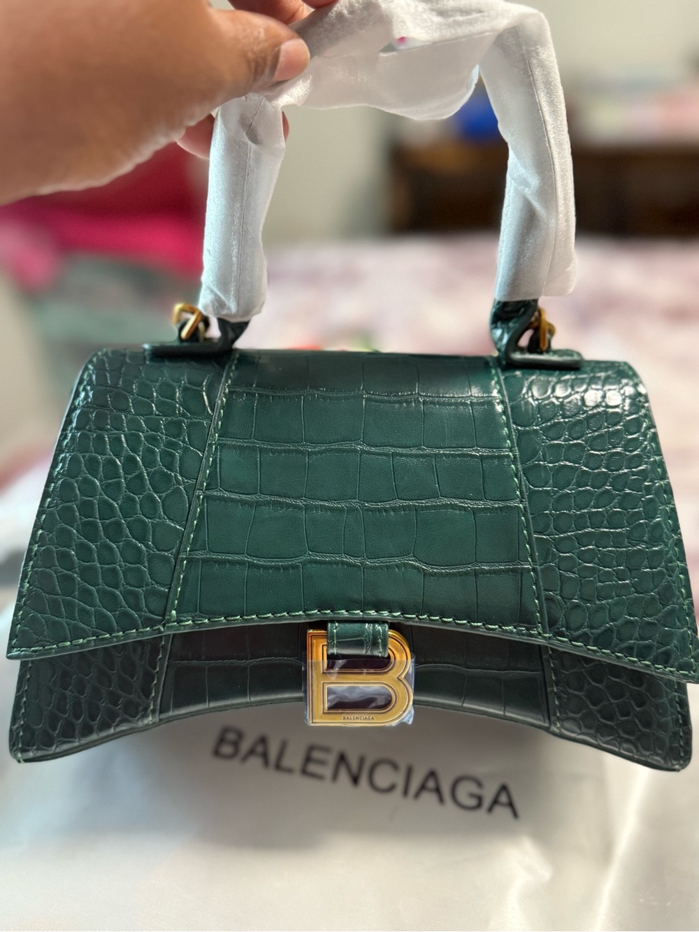 Balenciaga Green Croc-Embossed Hourglass Top-Handle Mini Bag with Gold 'B' - Picture 4 of 4